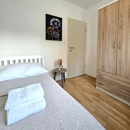 Villa Mateo Seget Vranjica